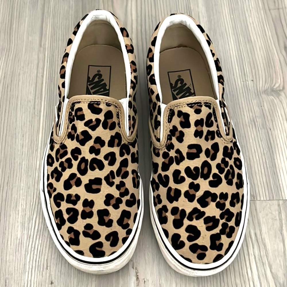 Vans - Leopard Slip-on Shoes